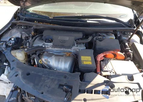 2014 Toyota Avalon Hybrid Xle Premium from USA, damaged, VIN 4T1BD1EBXEU024833